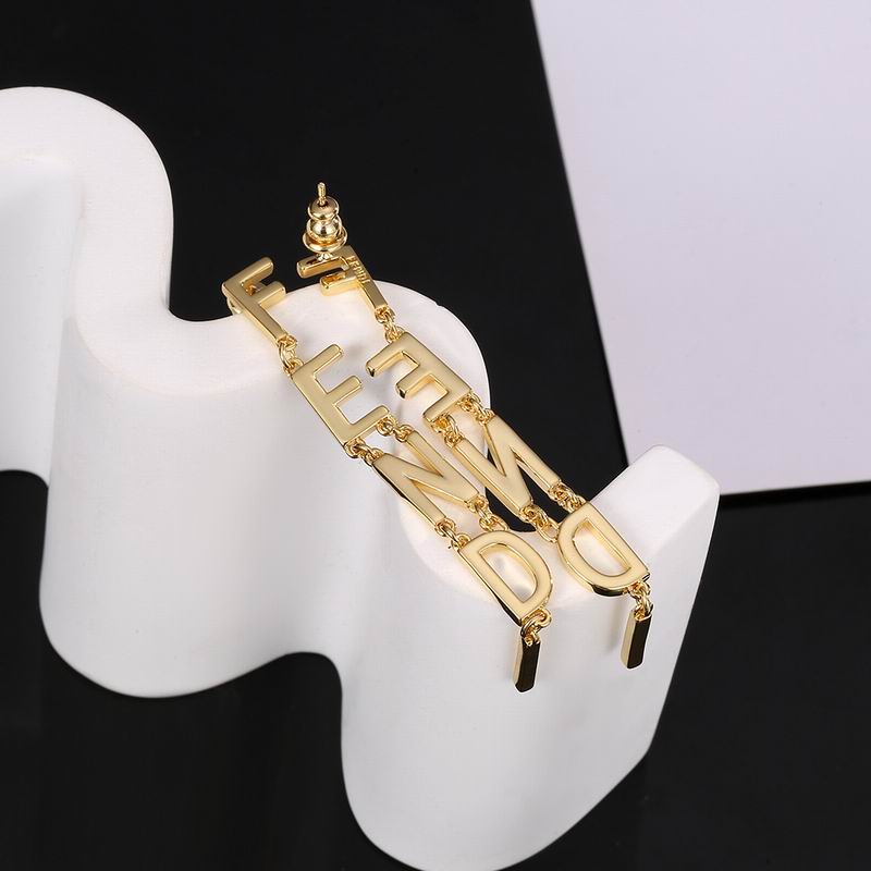 Fendi earring 12lyr59